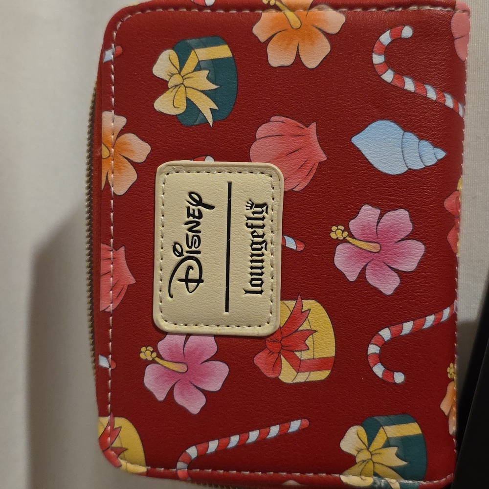 Disney Loungefly Stitch And Angel Christmas Wallet. NWT. 2024 - Picture 5 of 6